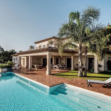 6 Bd In With Amazing Views Villa *